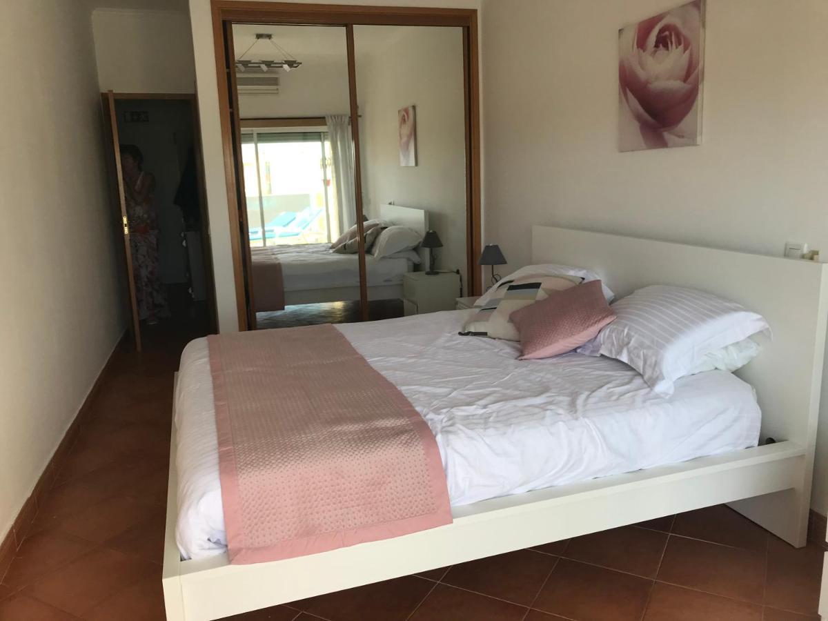 Condo Do Mar Lovely First Floor Apartment With Pool Lagos Esterno foto
