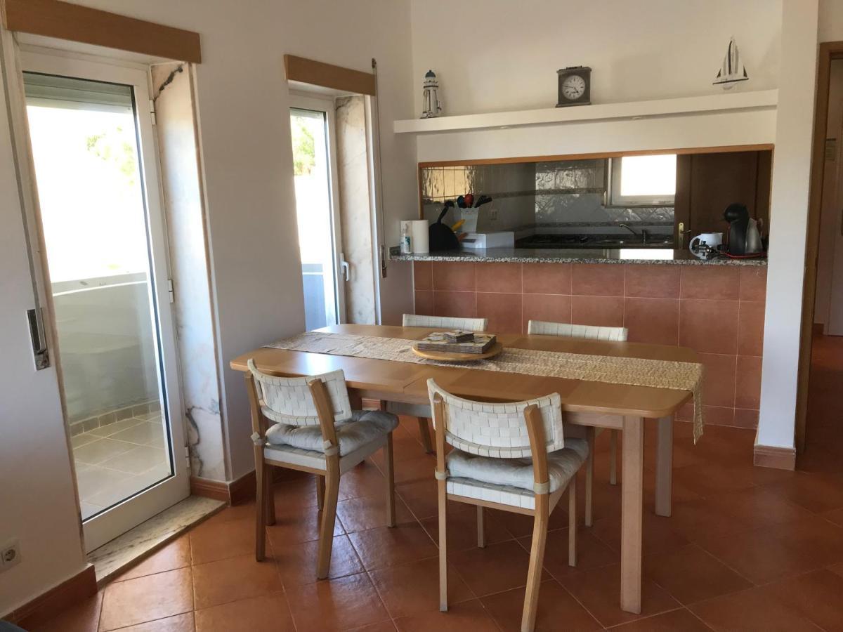 Condo Do Mar Lovely First Floor Apartment With Pool Lagos Esterno foto